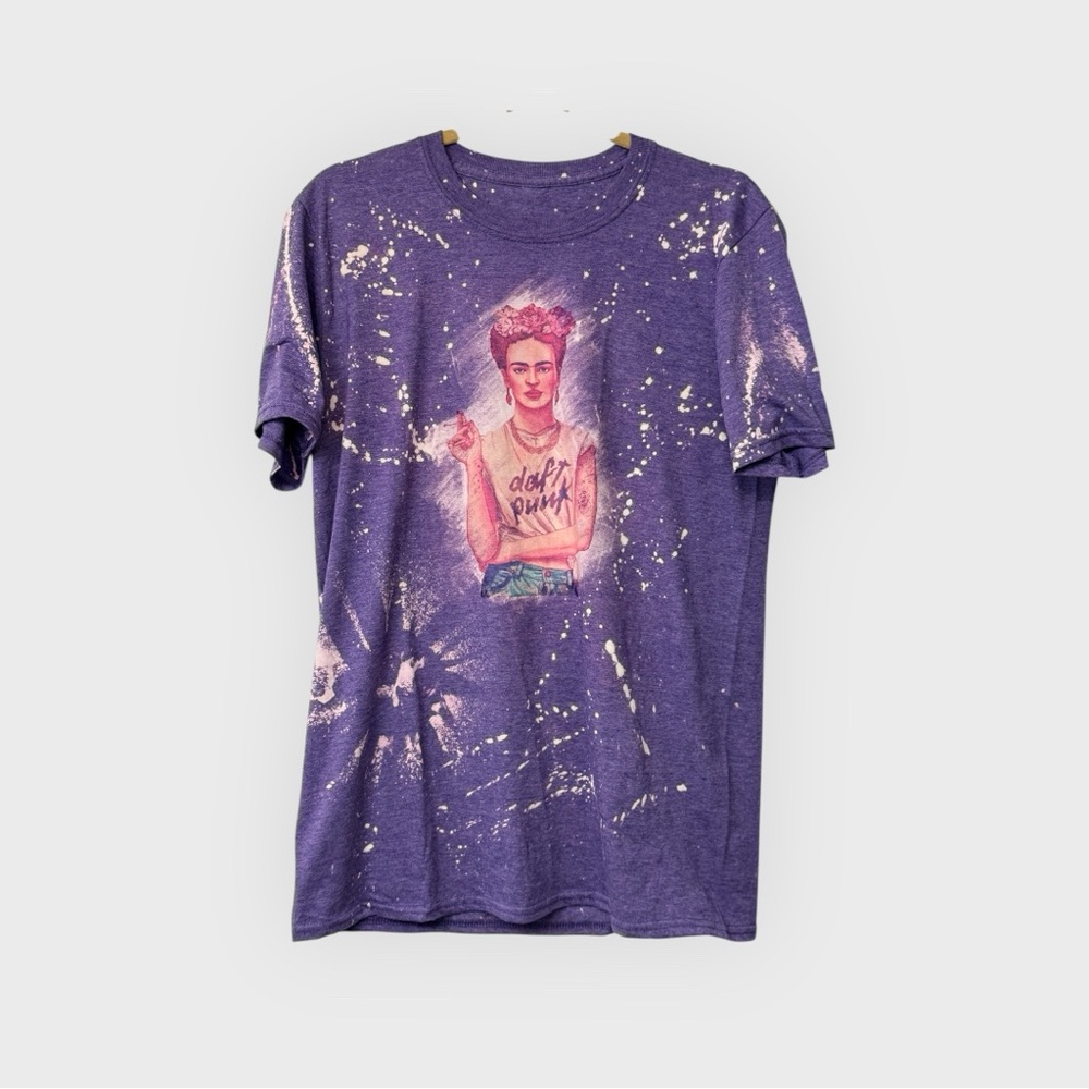 Purple Short Sleeve Tee with Artistic Graphic